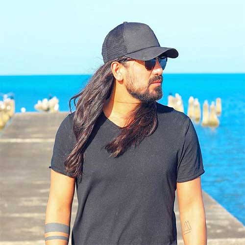 امیر عباس گلاب دوست دارم